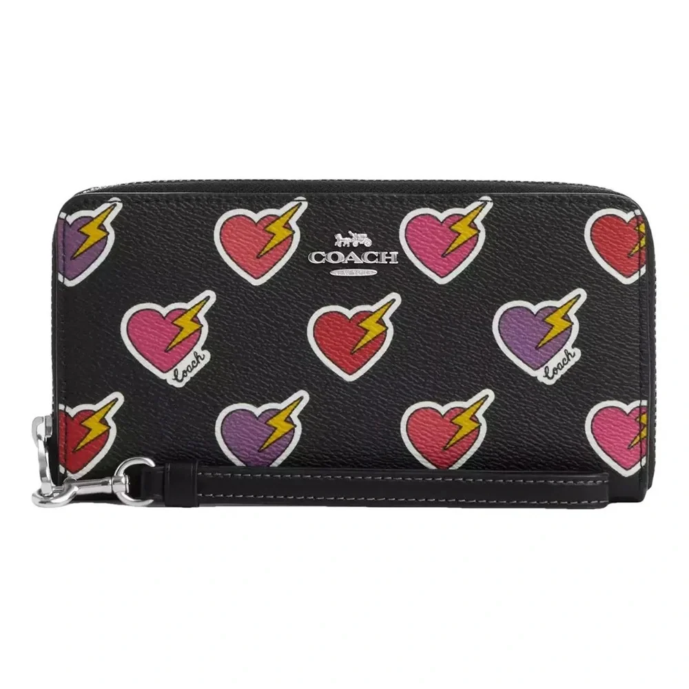 NWT COACH LONG ZIP AROUND WALLET WITH HEART BOLT PRINT